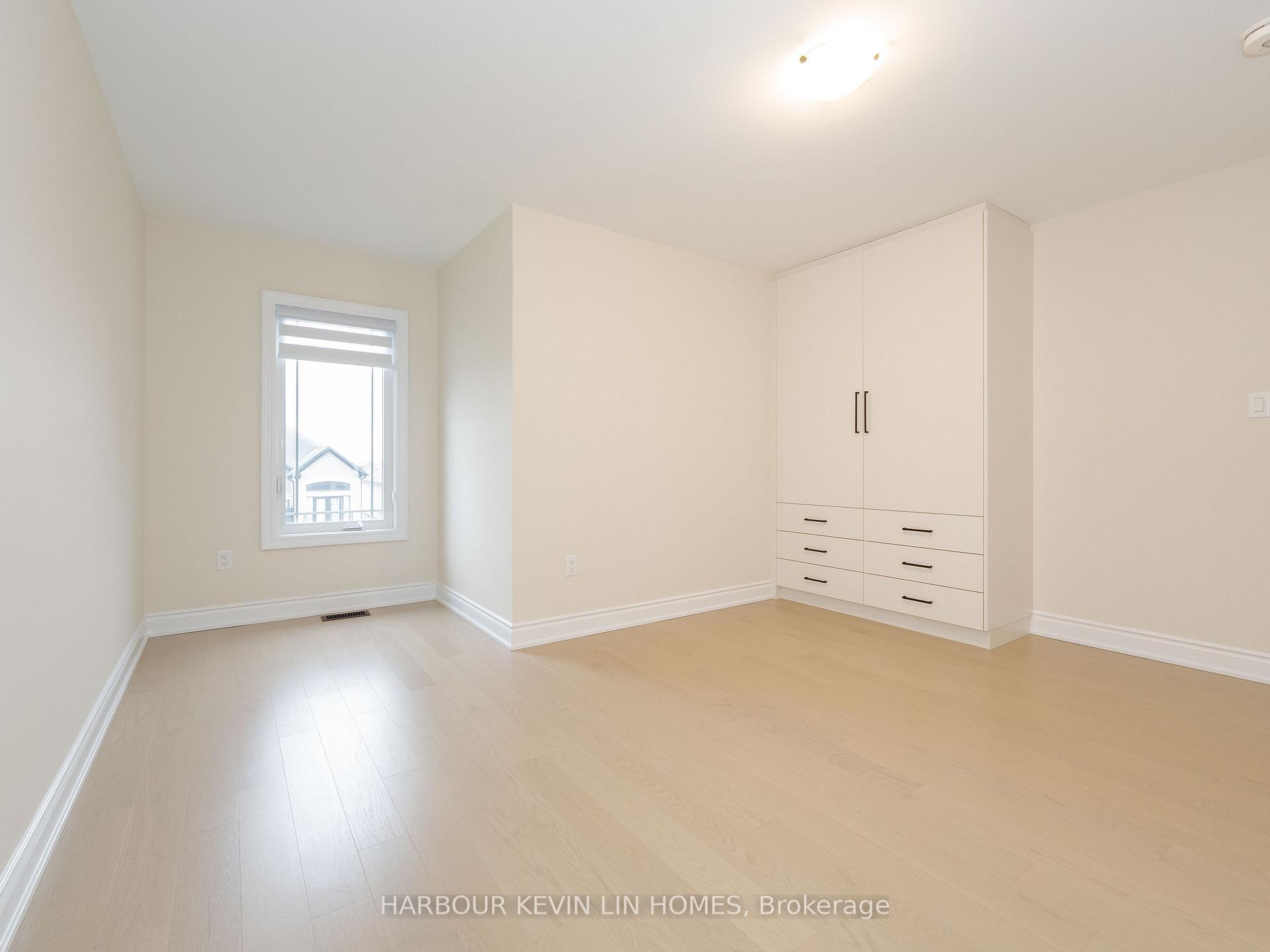 18 Janes Cres
