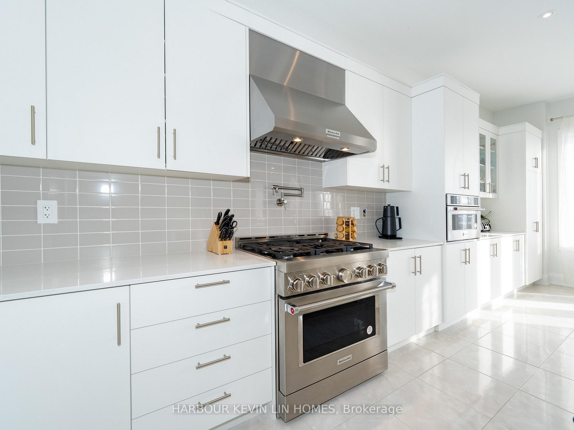 9 Backhouse Dr