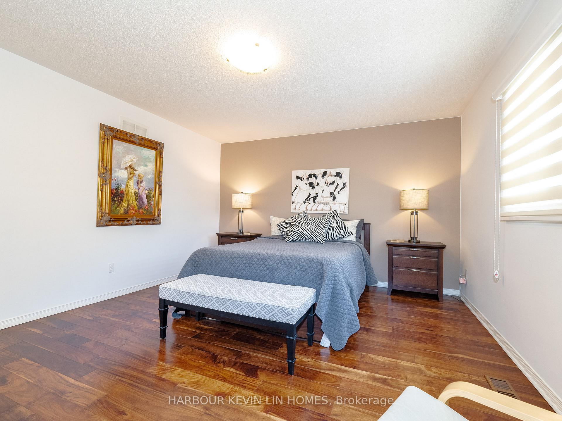 59 Waterton Cres