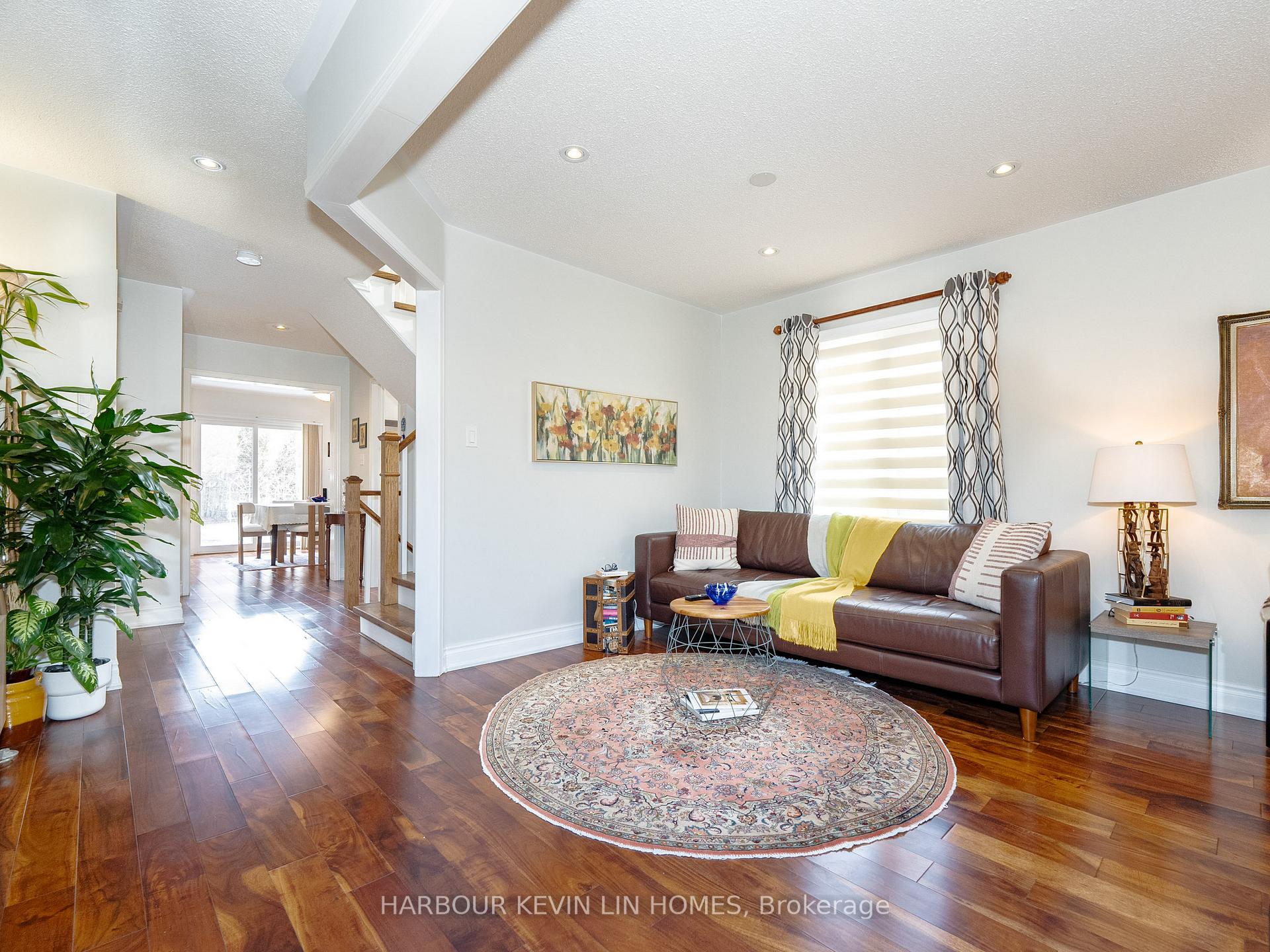 59 Waterton Cres