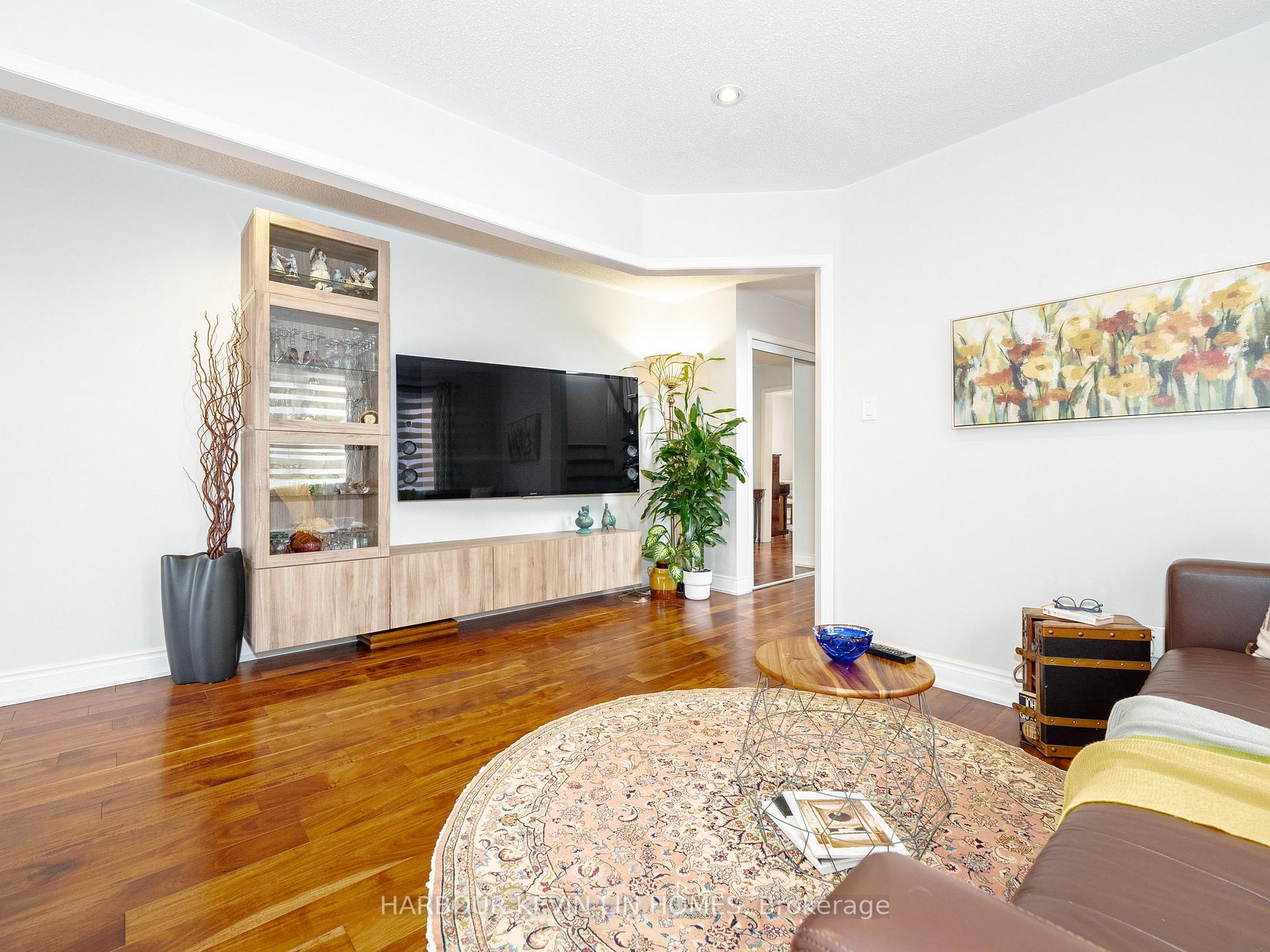 59 Waterton Cres