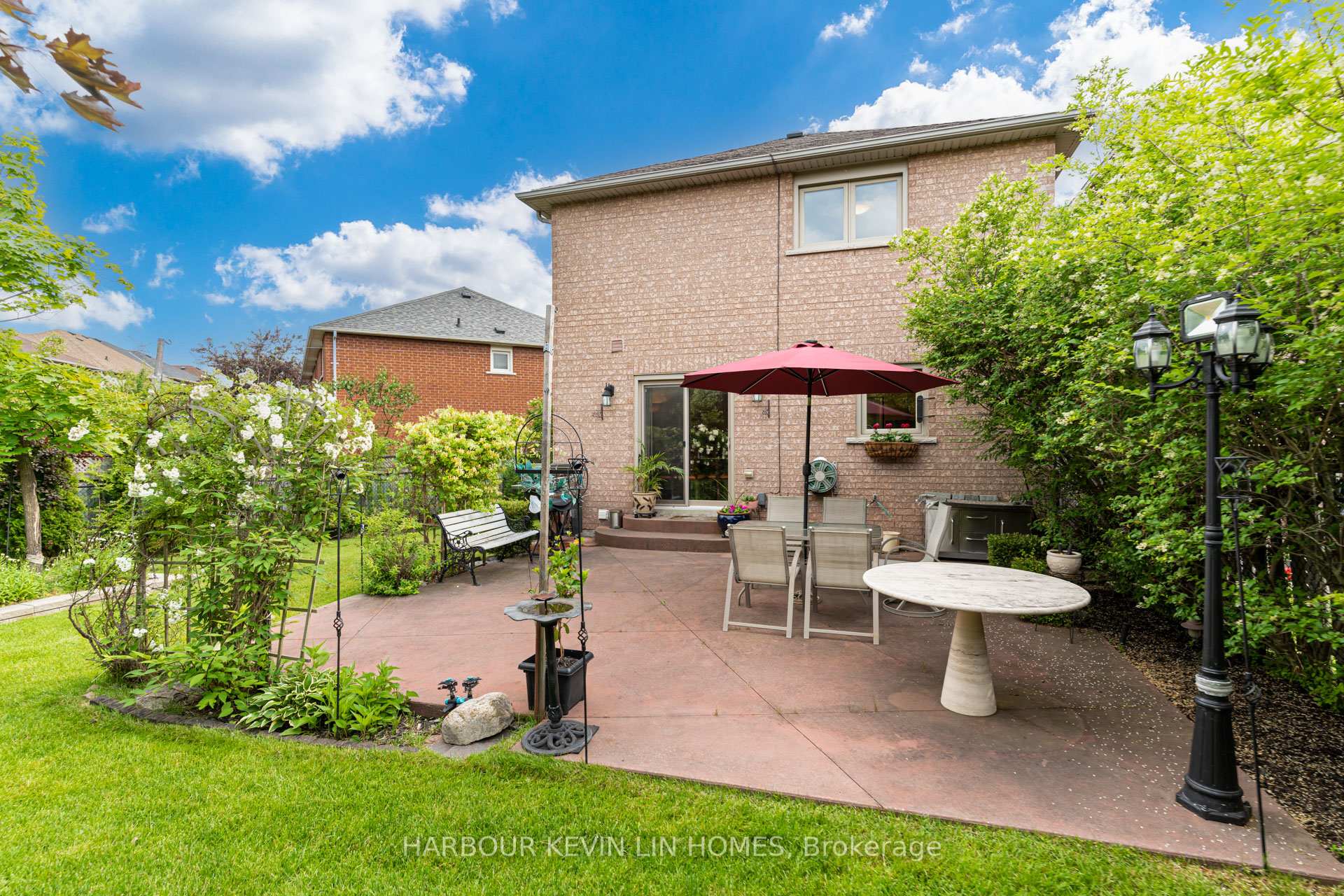 59 Waterton Cres