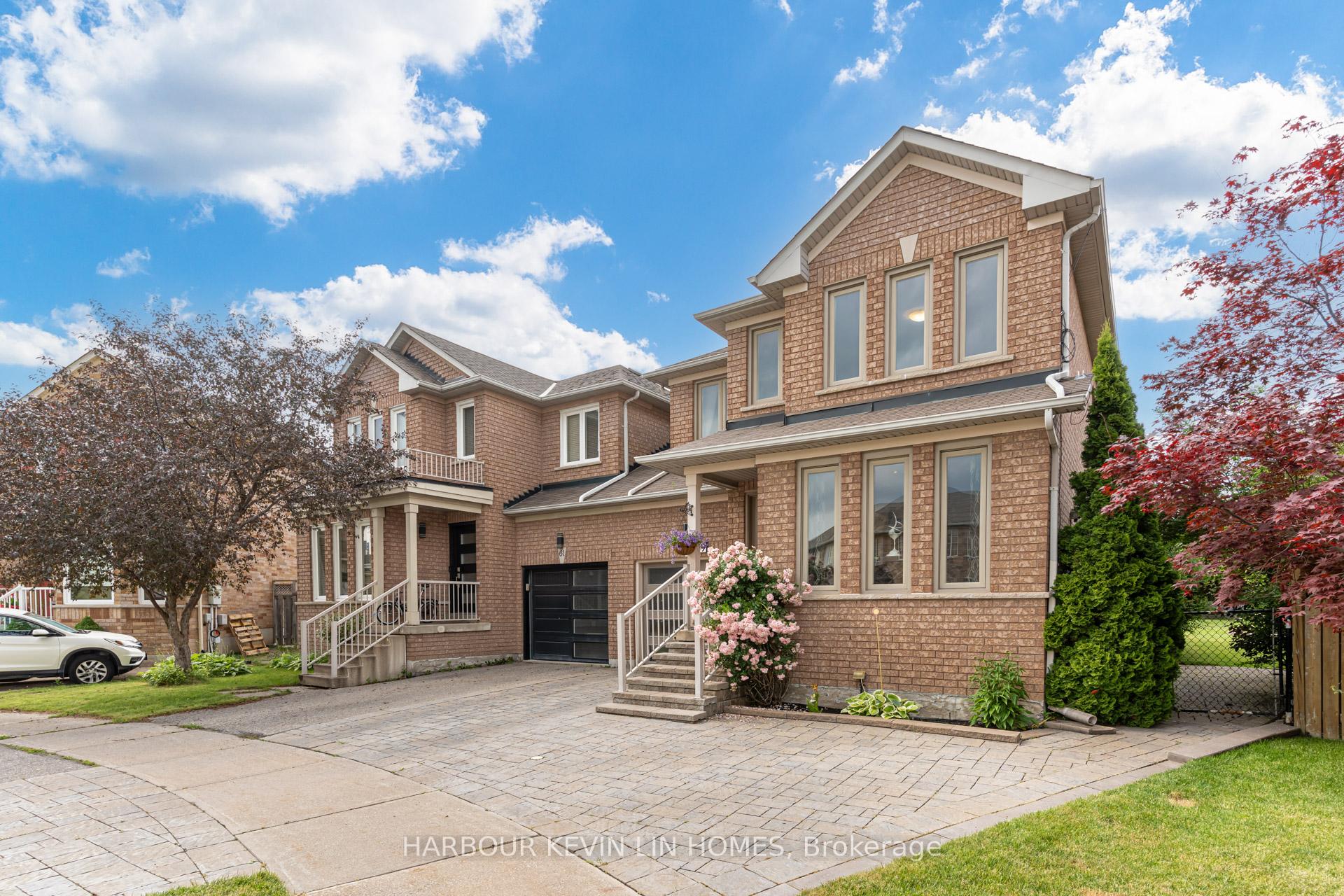 59 Waterton Cres