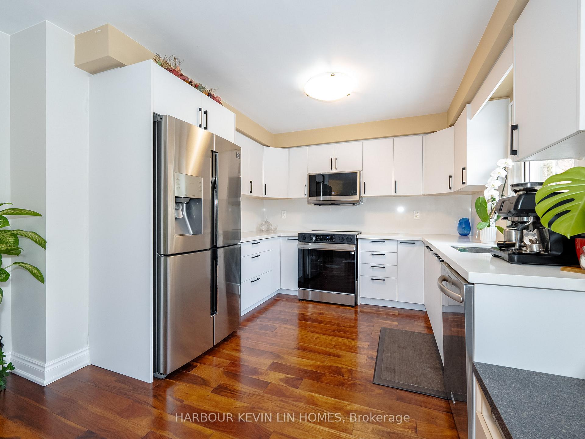 59 Waterton Cres