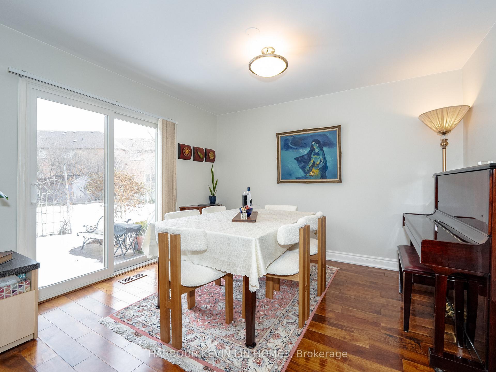 59 Waterton Cres