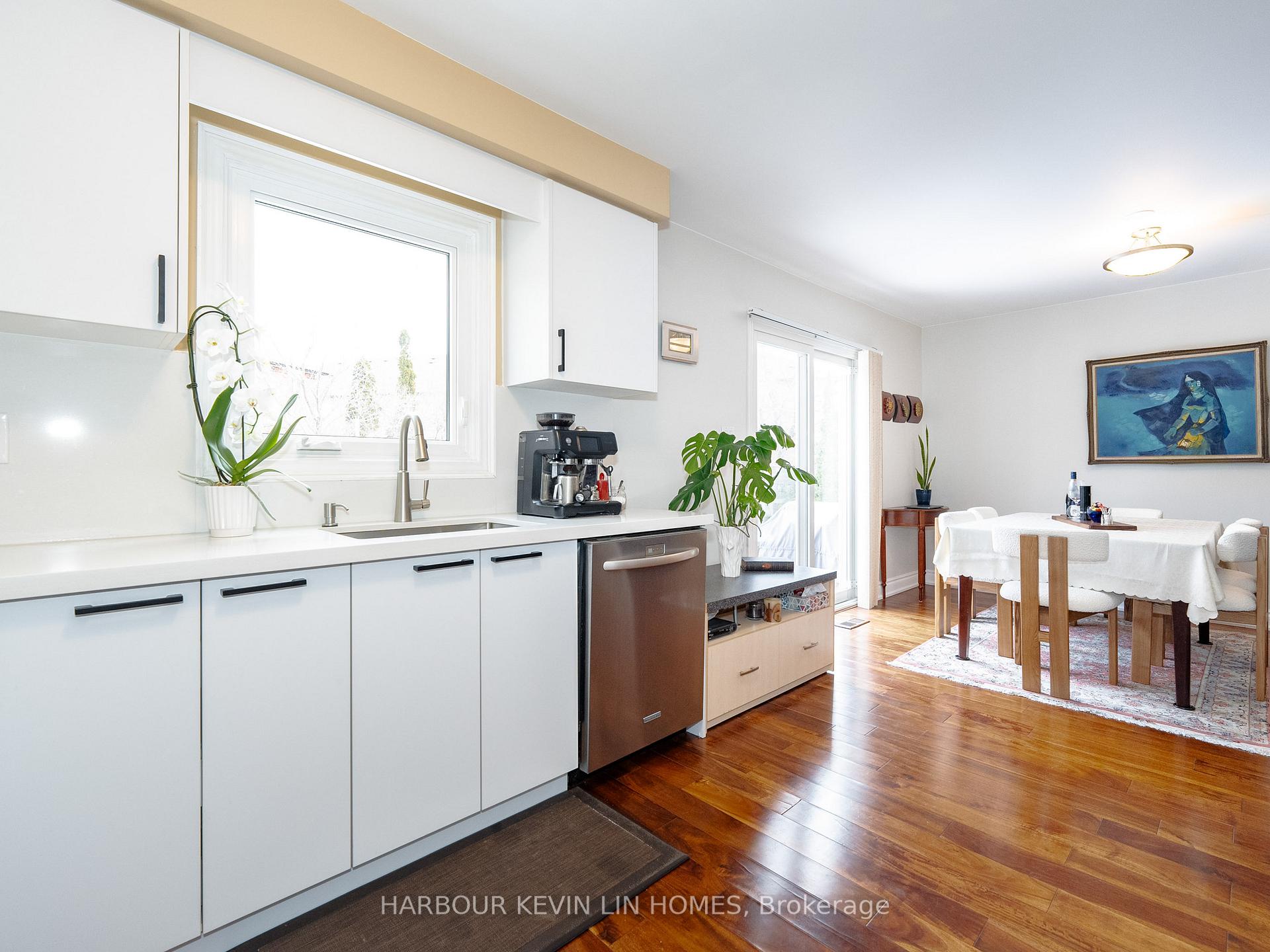 59 Waterton Cres