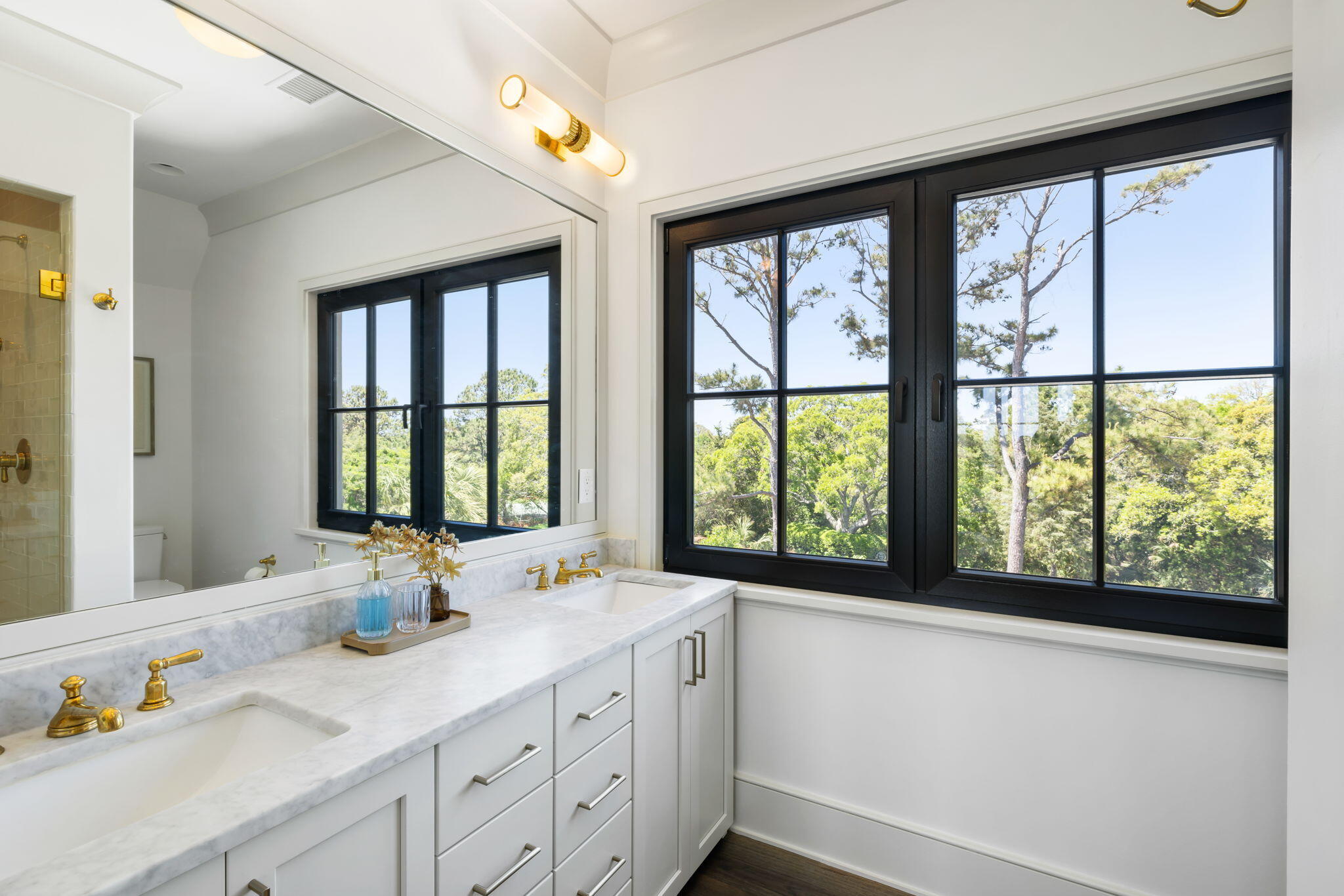 20 Old Cedar Lane