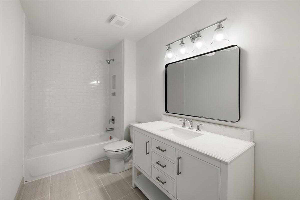 1500 Eagle Landing Boulevard