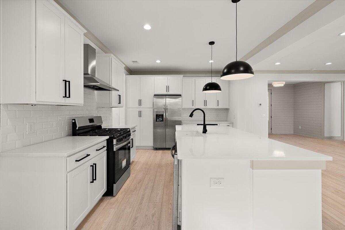 1500 Eagle Landing Boulevard