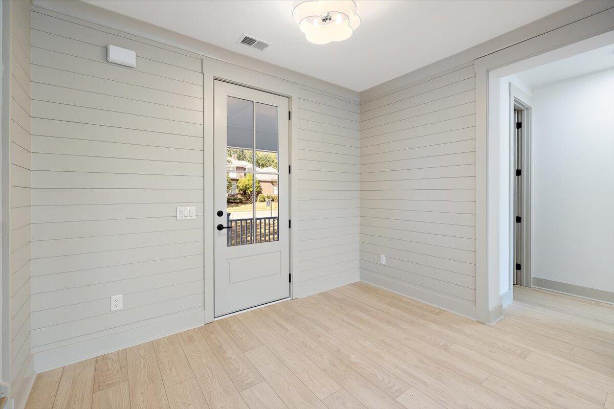 1500 Eagle Landing Boulevard