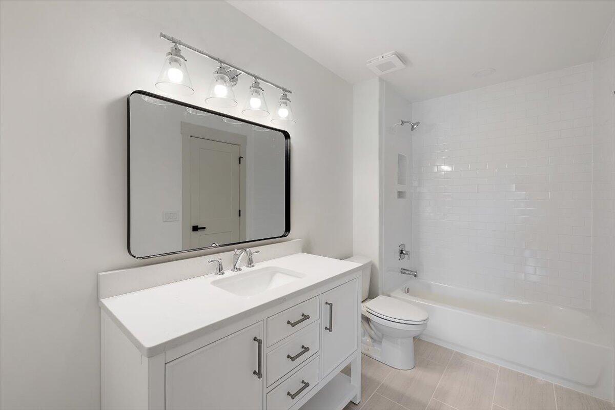 1500 Eagle Landing Boulevard