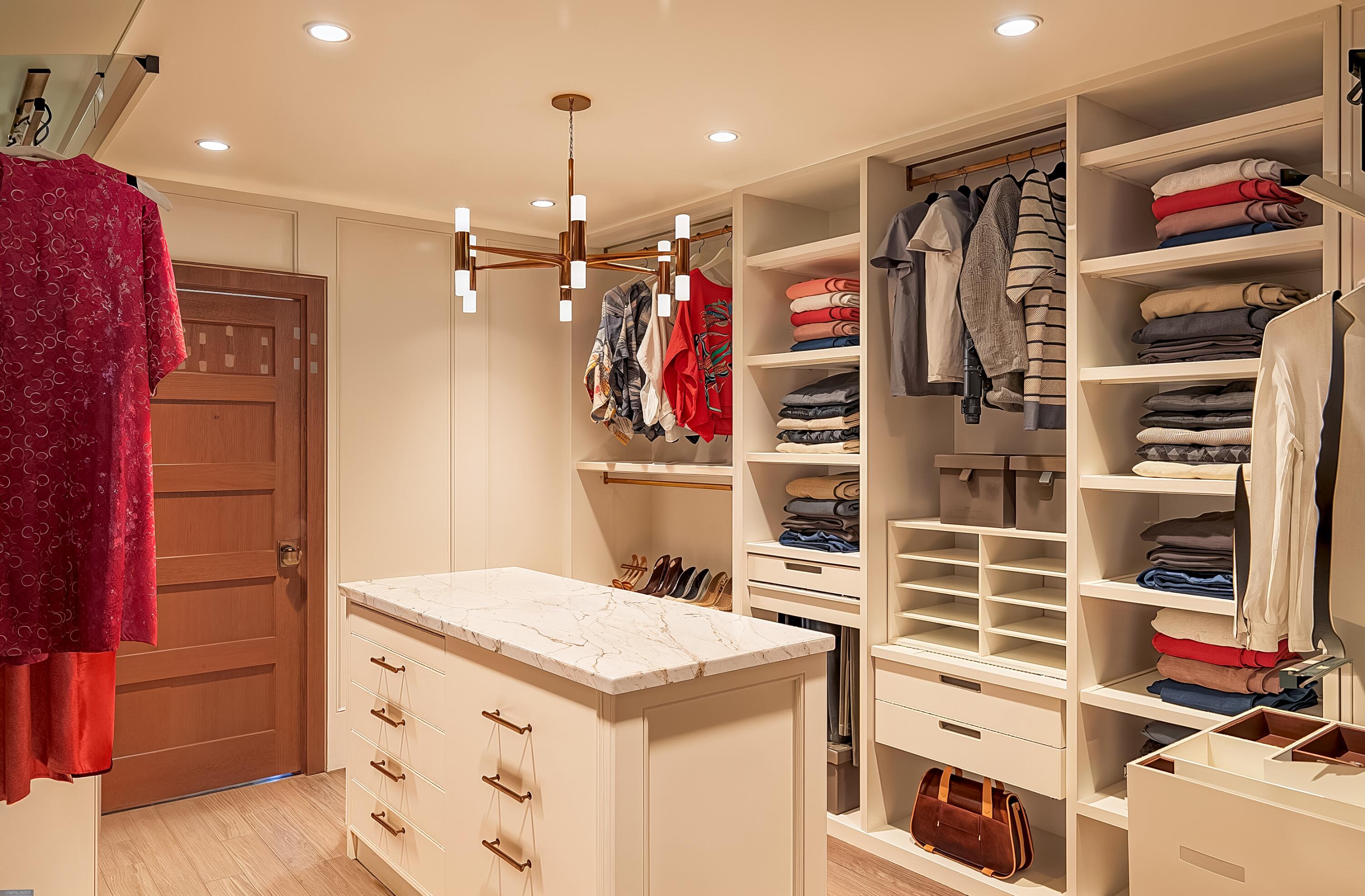 924 White Point Boulevard