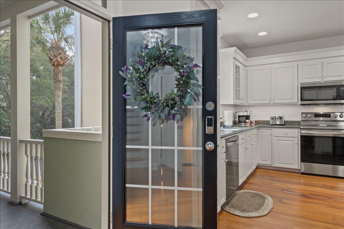 2431 Racquet Club Drive