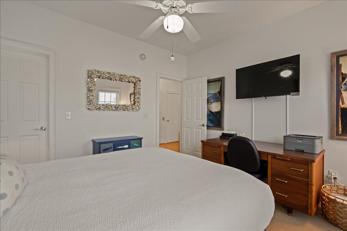 2431 Racquet Club Drive