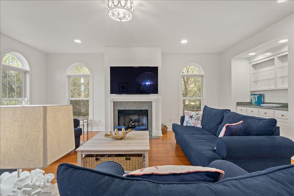 2431 Racquet Club Drive