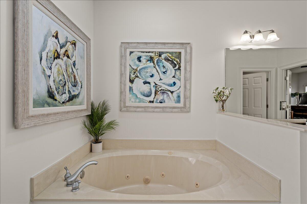 2431 Racquet Club Drive