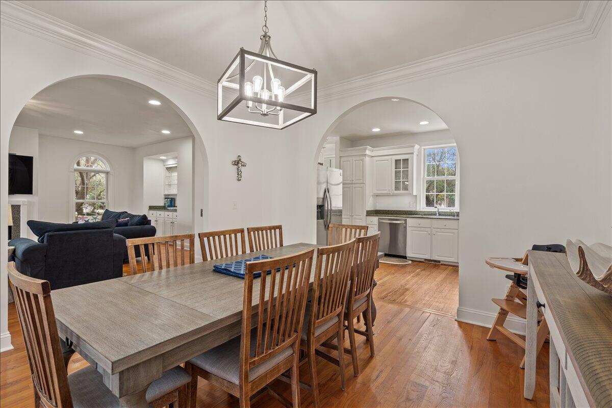 2431 Racquet Club Drive