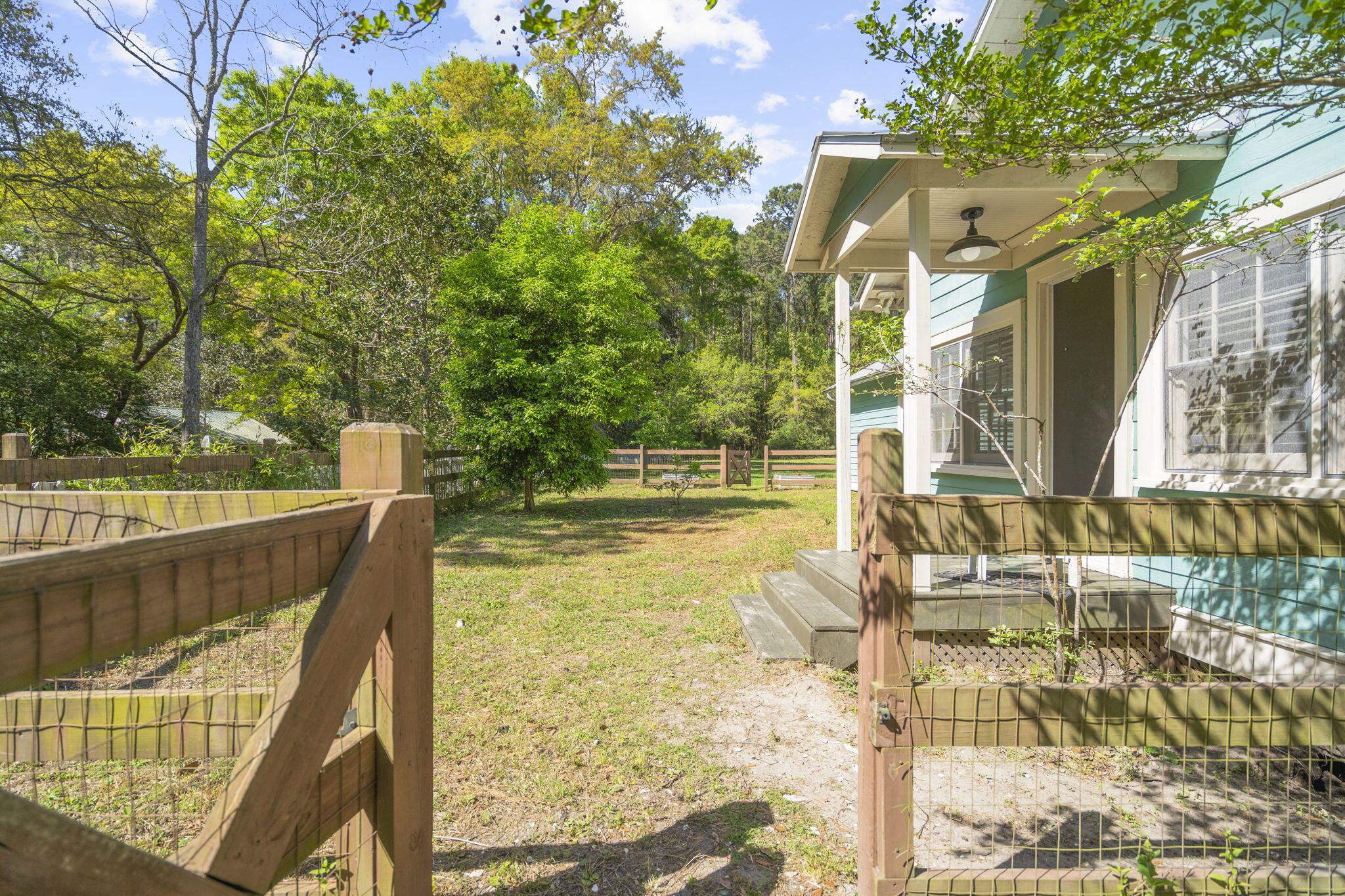 4317 Highway 165