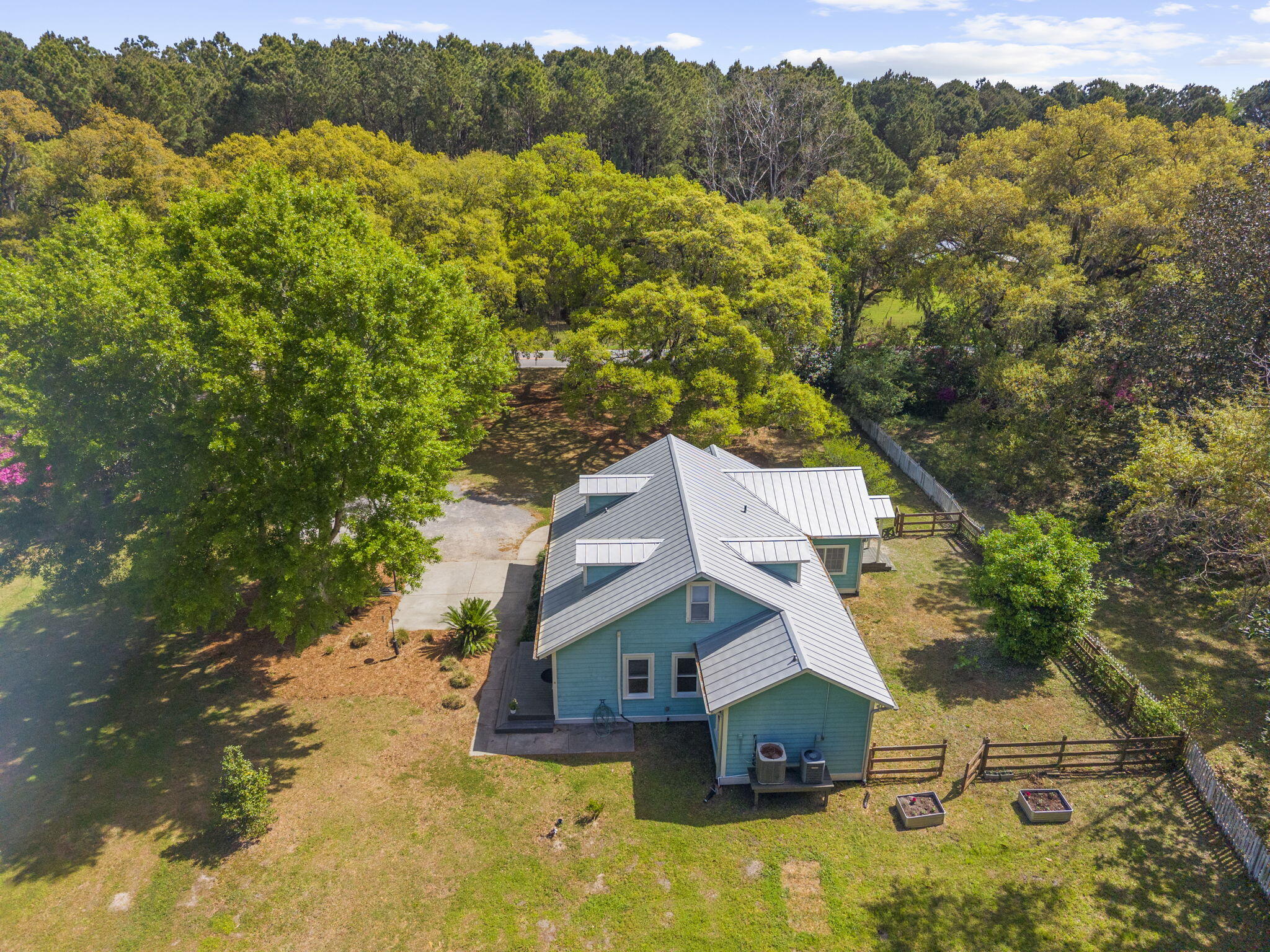 4317 Highway 165