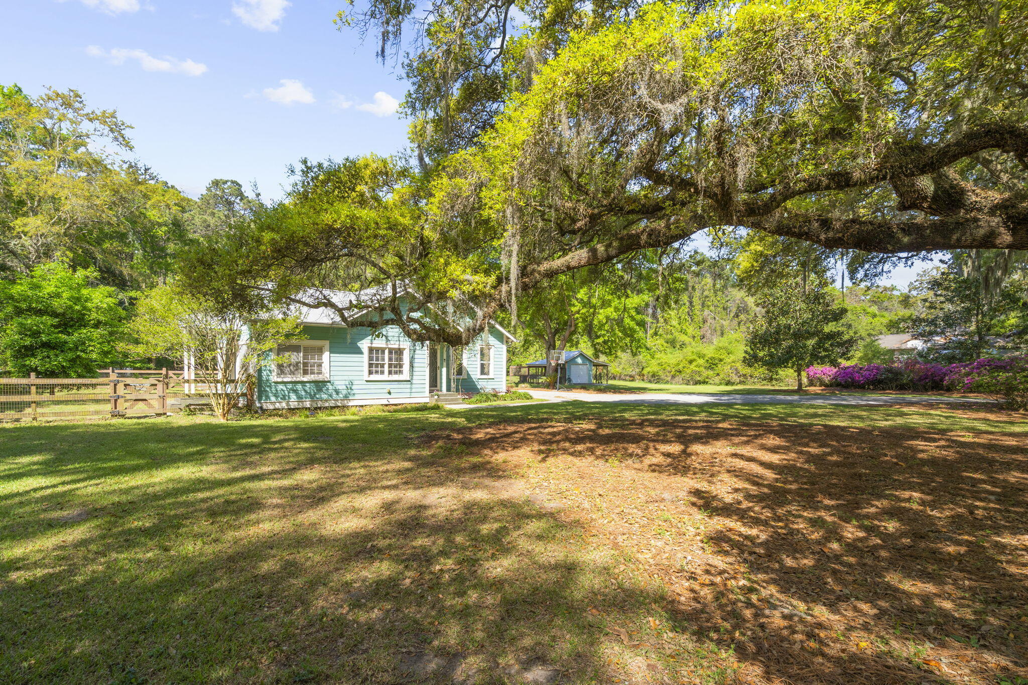 4317 Highway 165