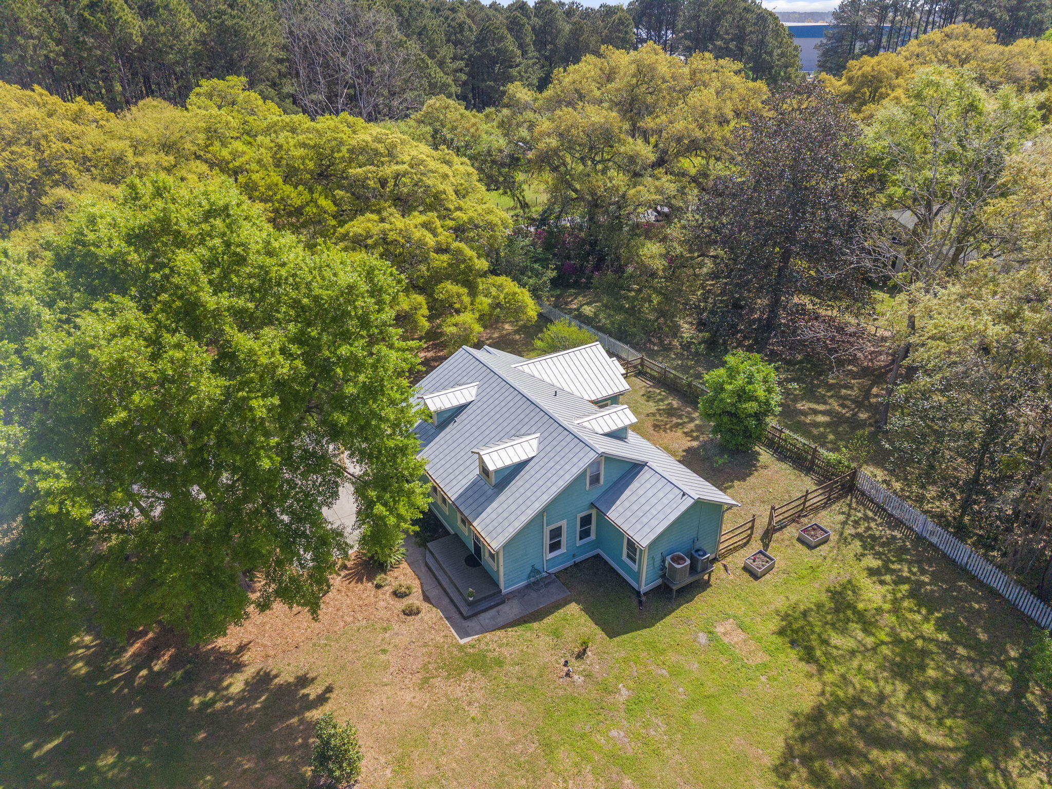 4317 Highway 165