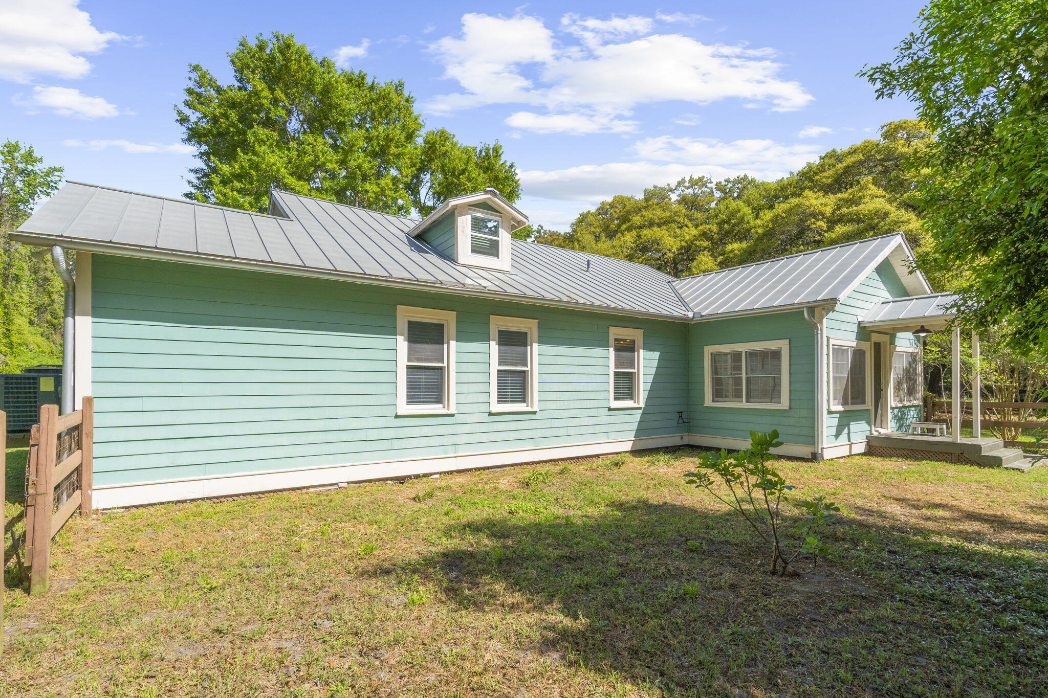 4317 Highway 165