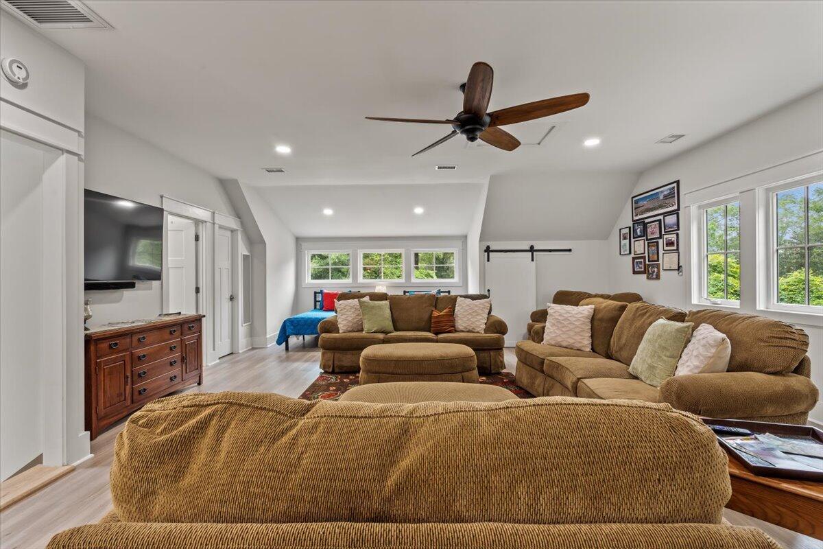 2826 Edenborough Road