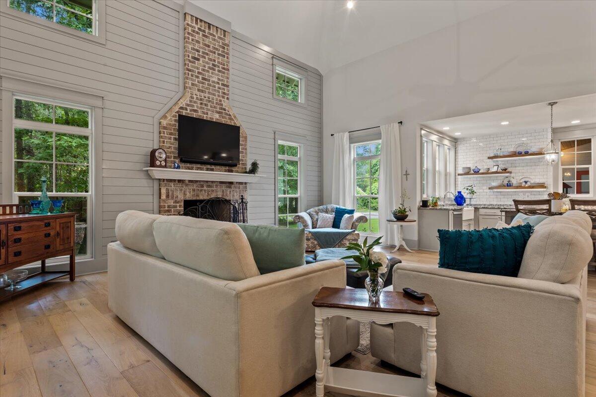 2826 Edenborough Road