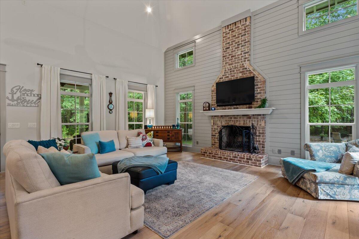 2826 Edenborough Road