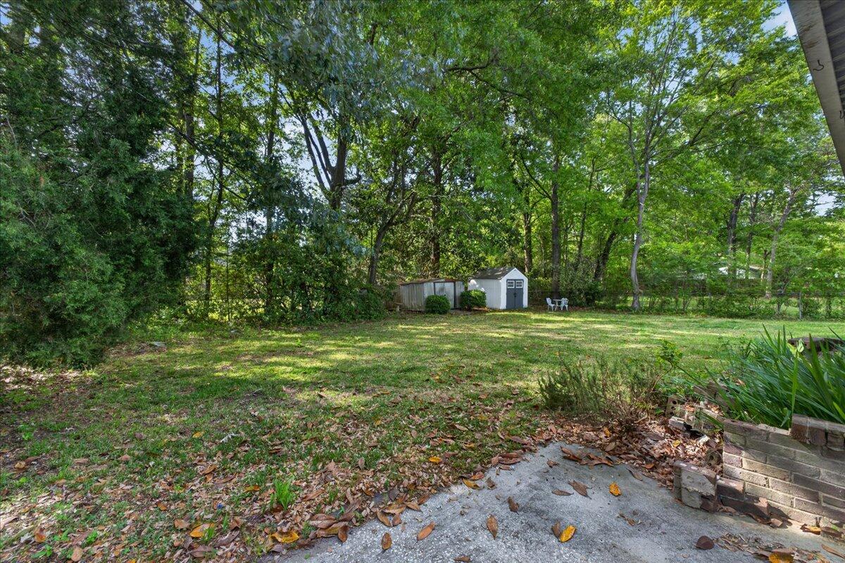 1225 Hillside Drive