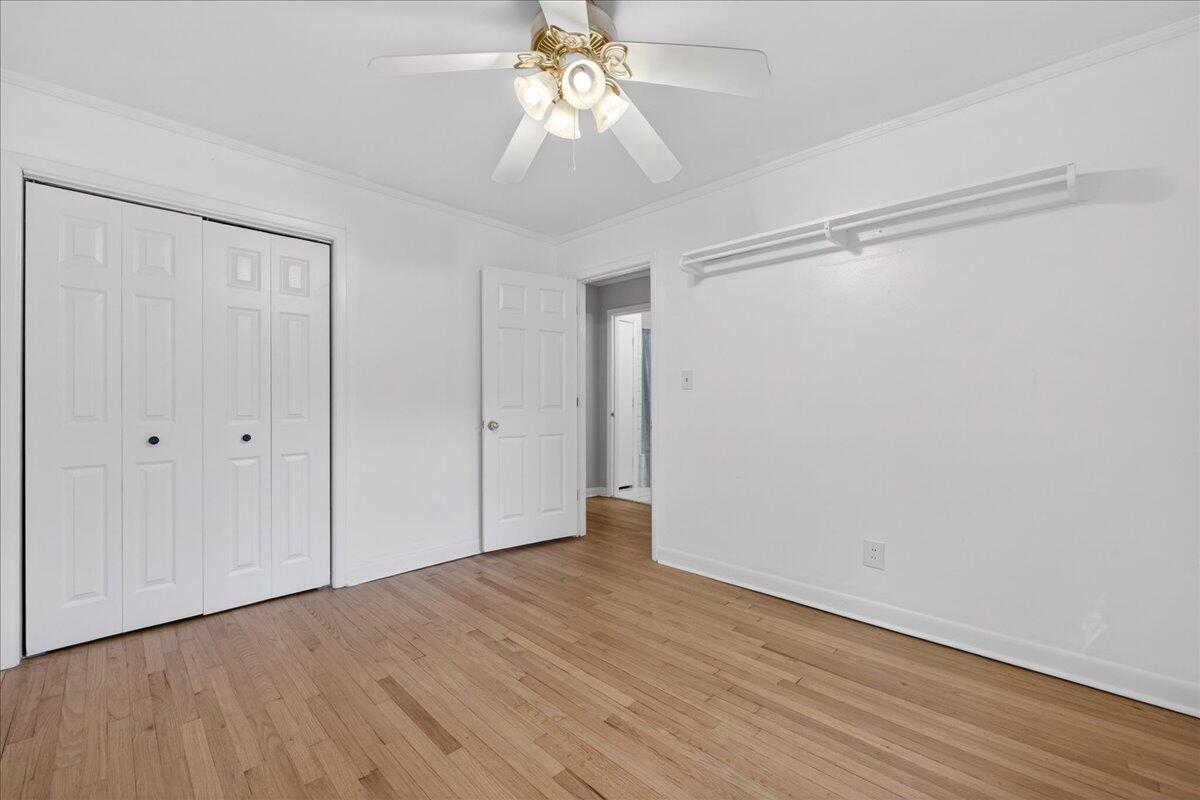 1225 Hillside Drive