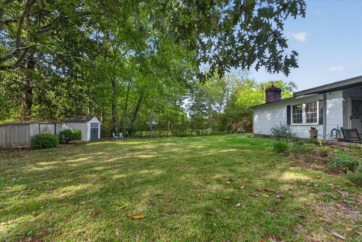 1225 Hillside Drive