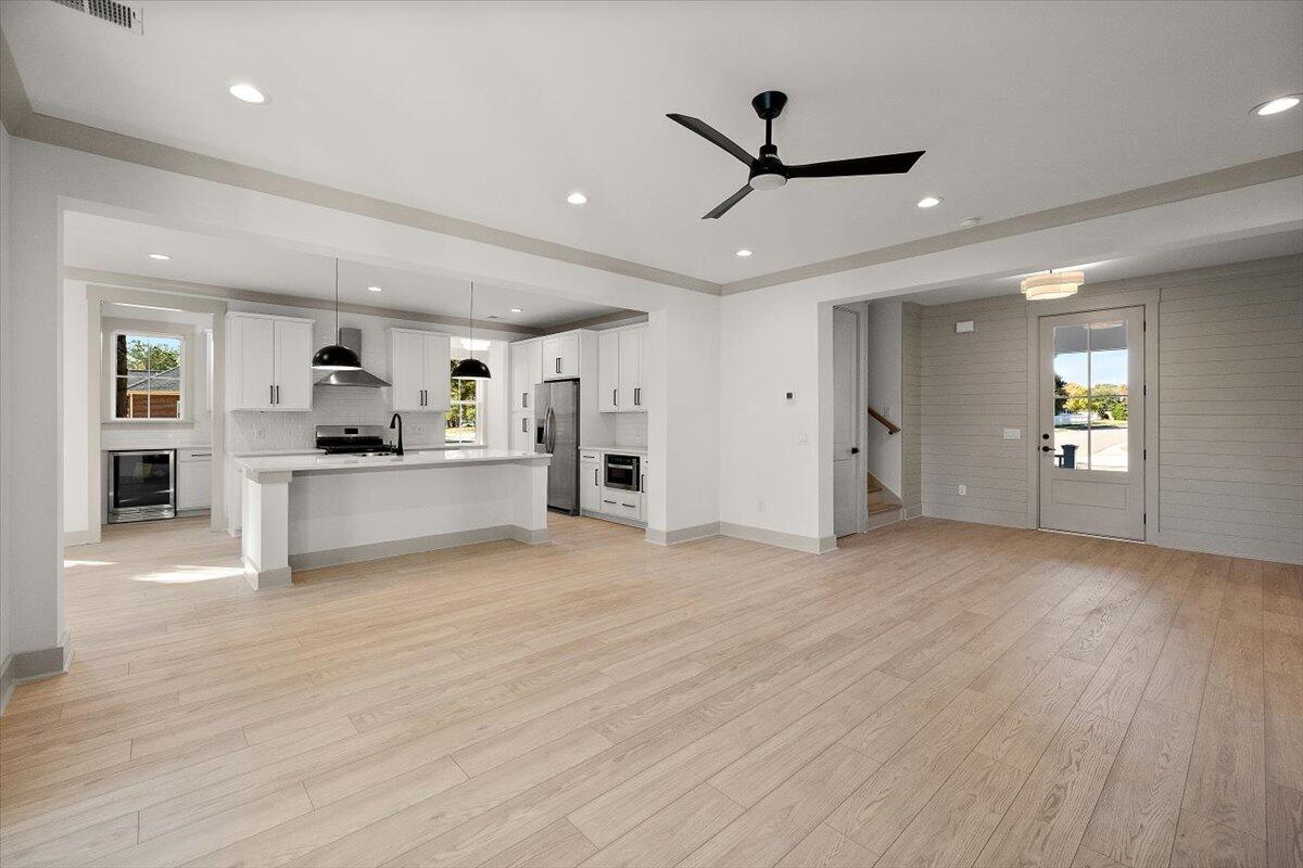 1500 Eagle Landing Boulevard