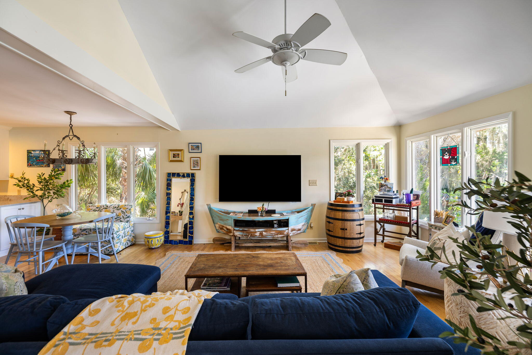 2526 Seabrook Island Road