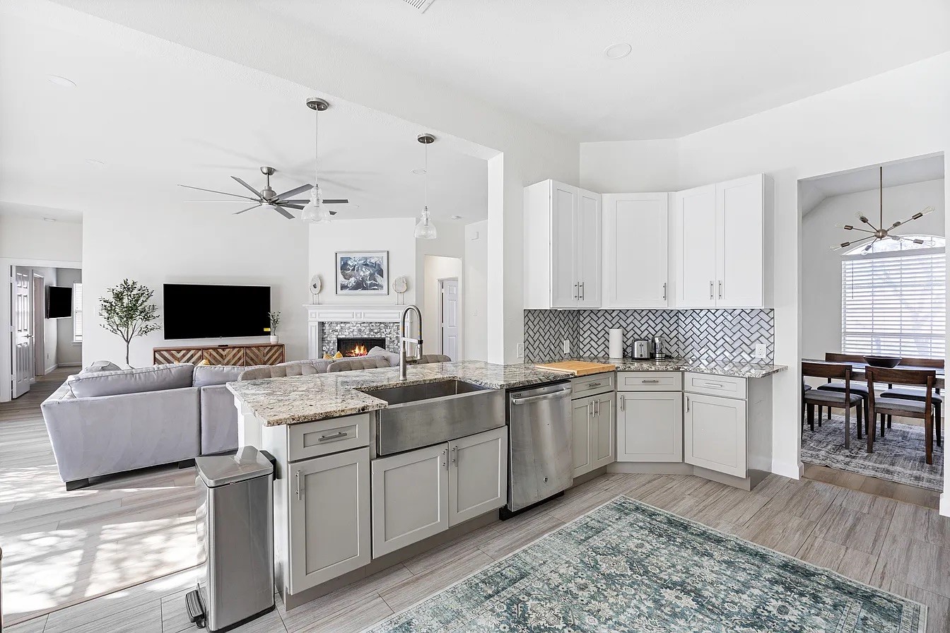 1322 Meredith Drive