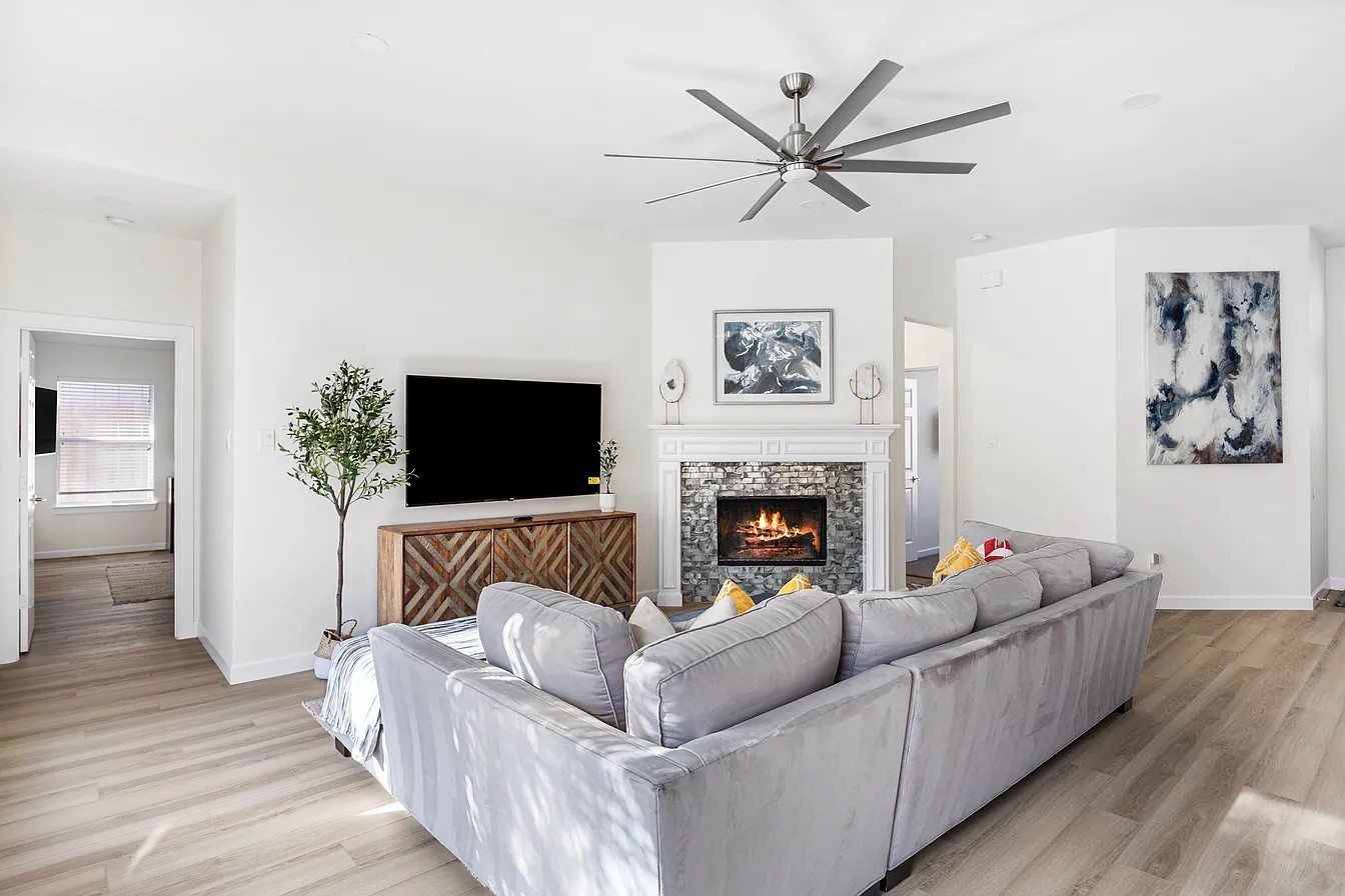 1322 Meredith Drive