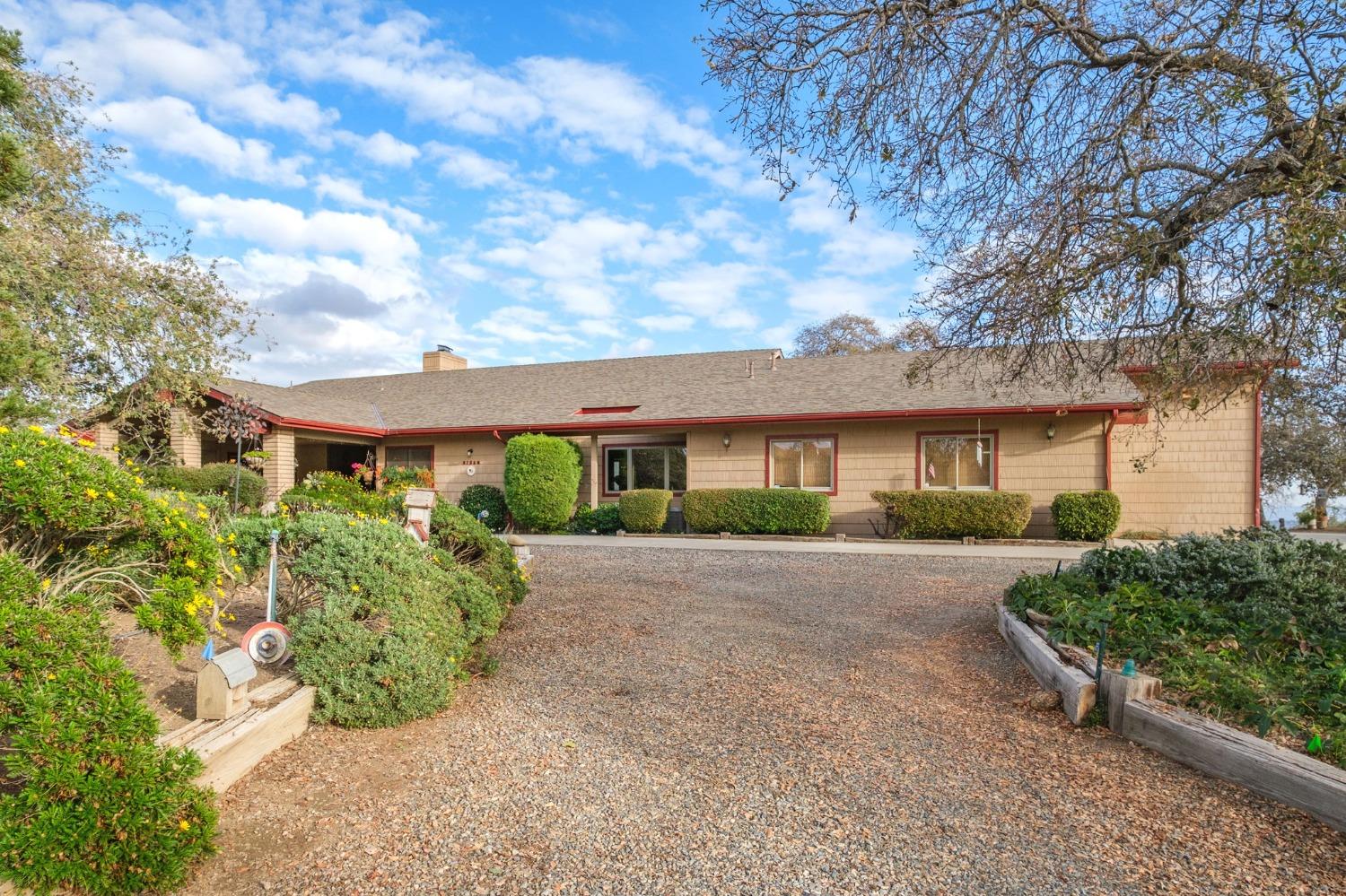41849 John Muir Drive