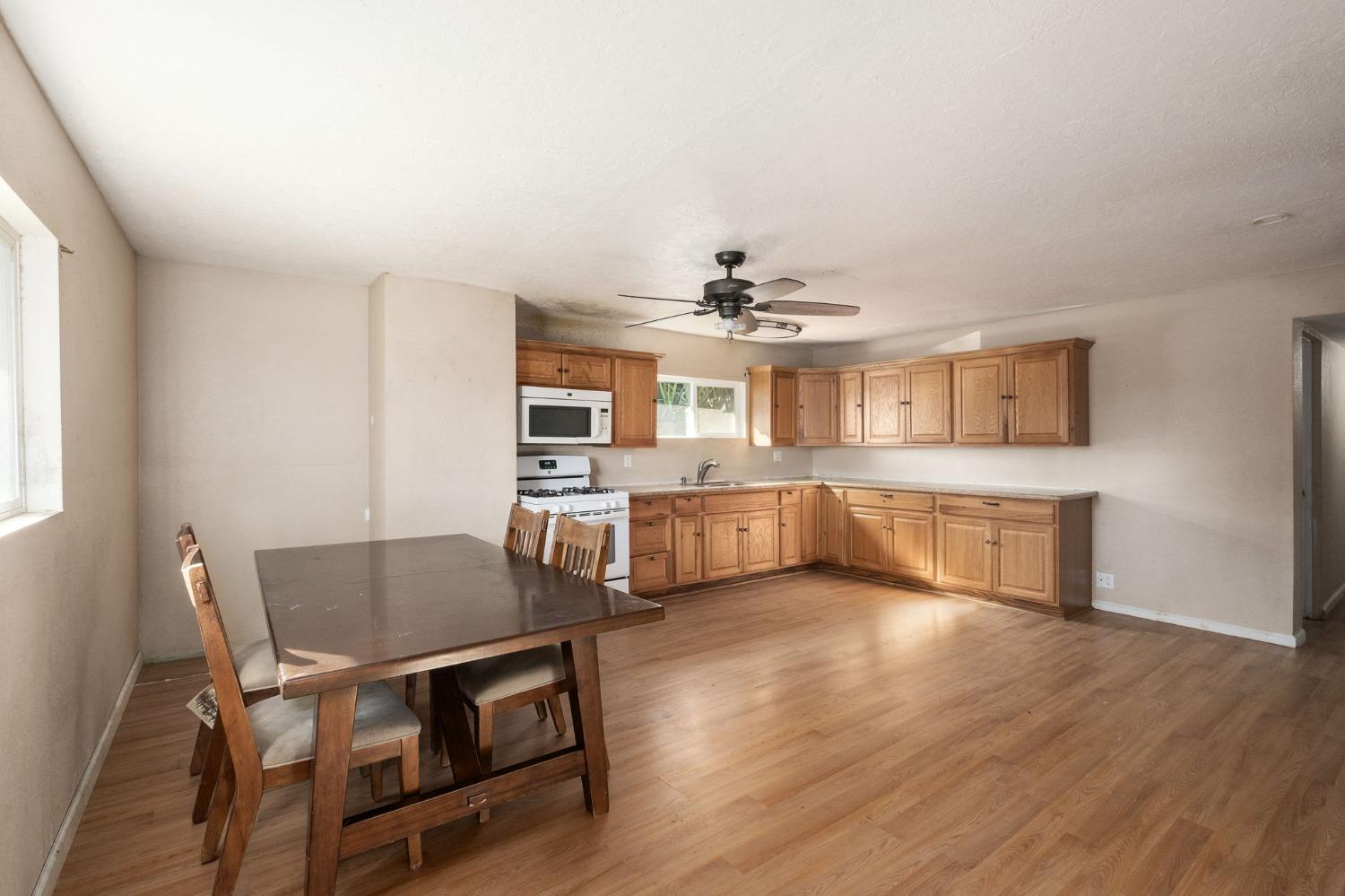 2466 Cedar Avenue