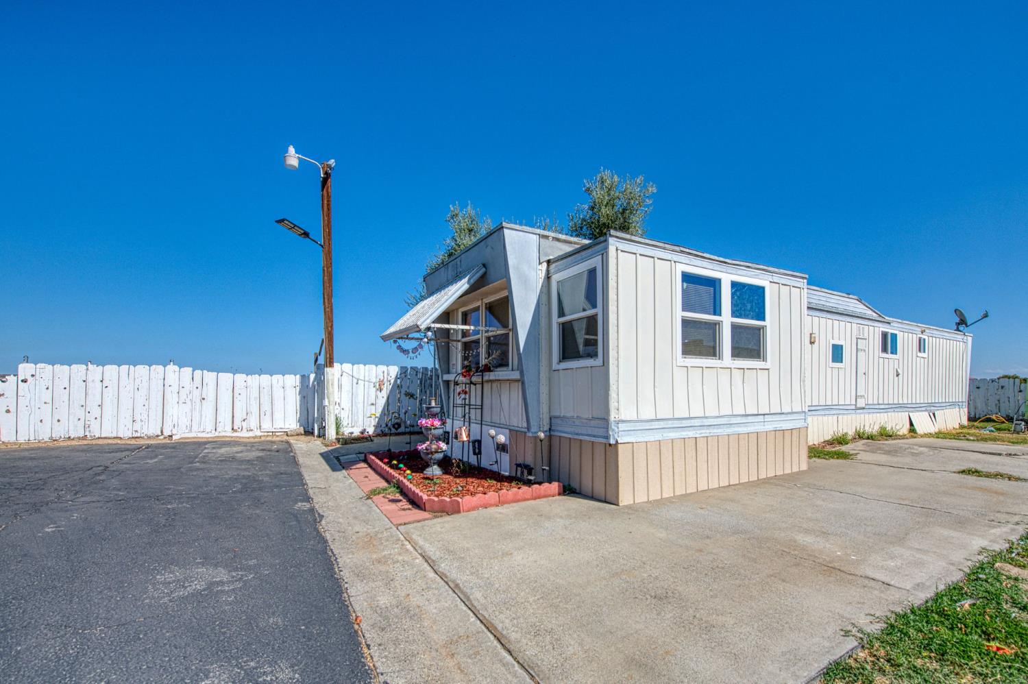 12846 Lacey Boulevard Unit: SPC84