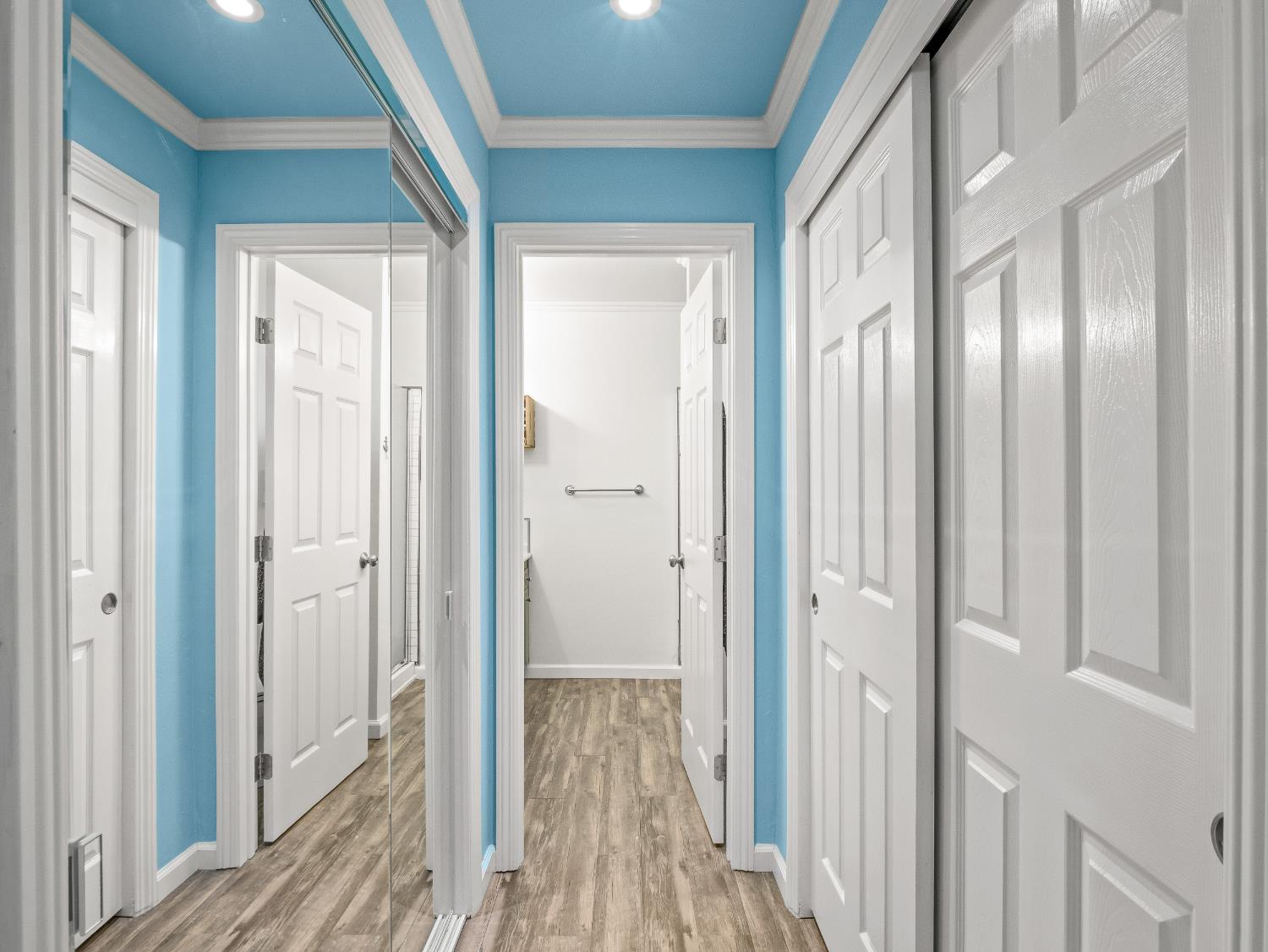 3279 W Rialto Avenue