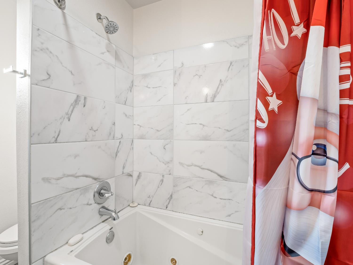 3279 W Rialto Avenue