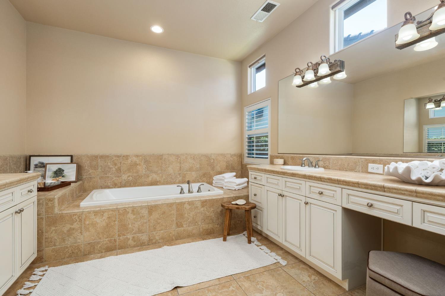 4133 N Morro Bay