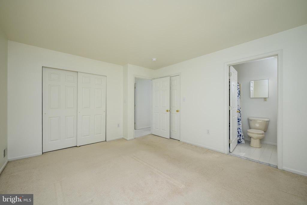 9 BLOSSOM DRIVE