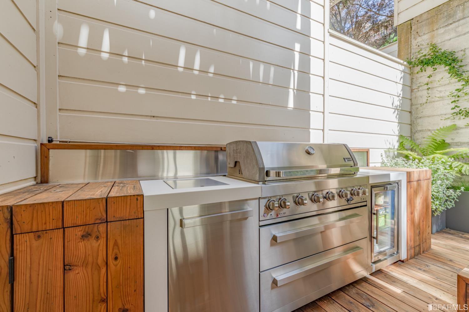 579 27th Street Unit: A
