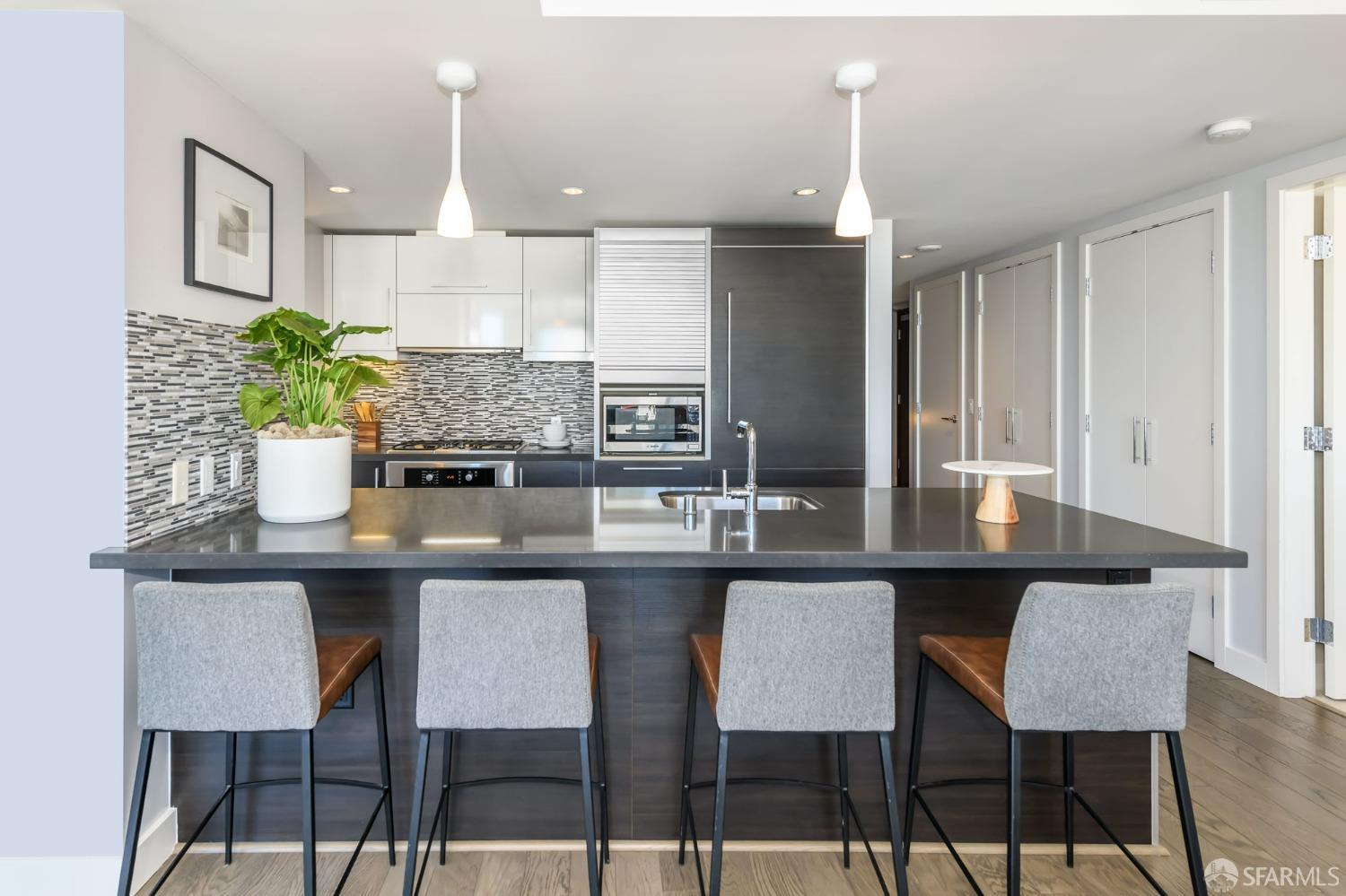 435 China Basin Street # 547