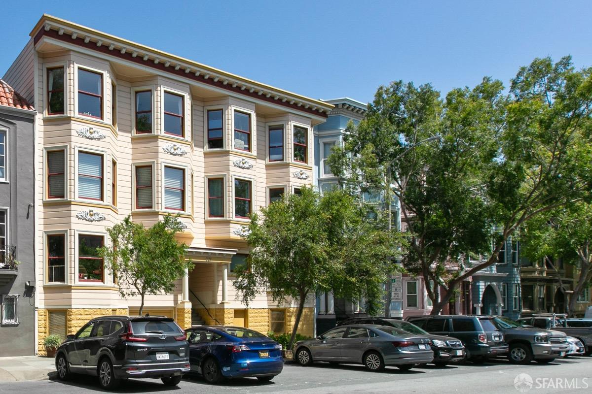 221 Noe Street # 8