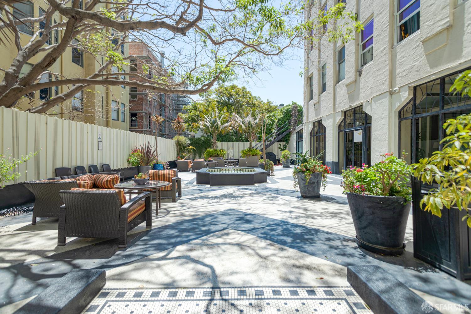 631 Ofarrell Street # 1216