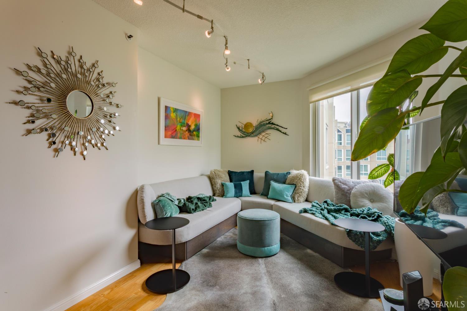 240 Lombard Street # 836