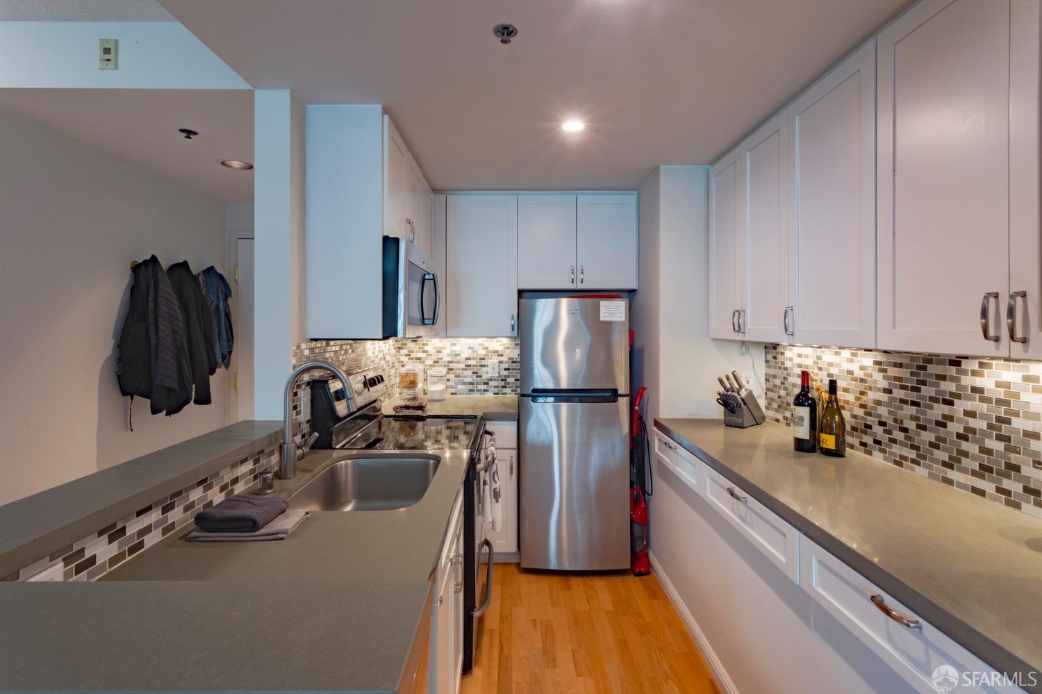 240 Lombard Street # 836
