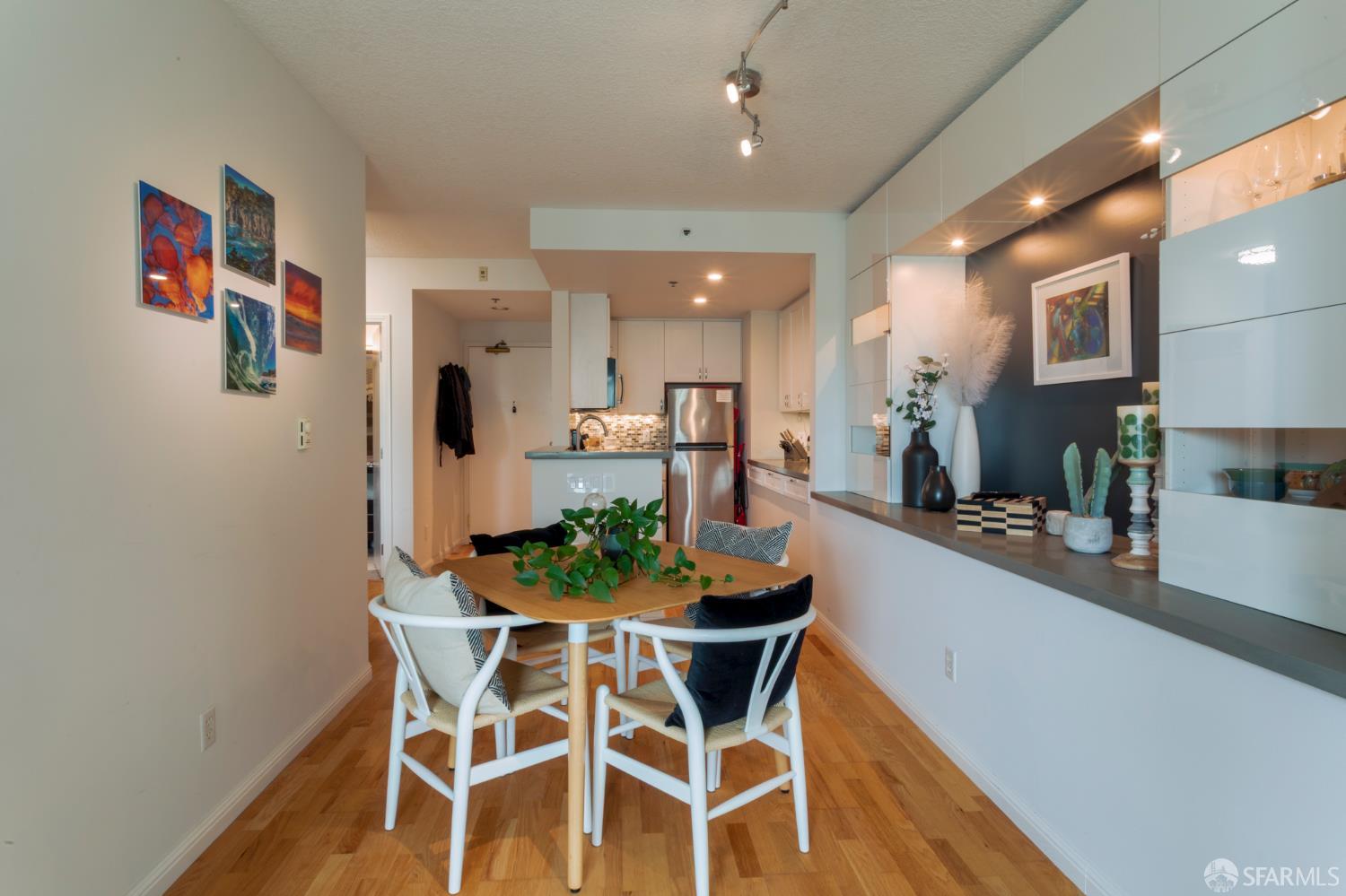 240 Lombard Street # 836